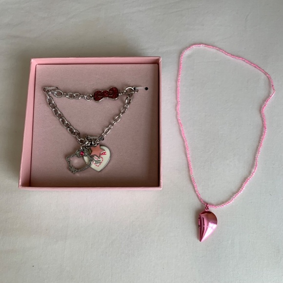 Sanrio Hello Kitty NEW Charm Bracelet & Hello Kitty Heart Locket Necklace - Picture 8 of 13